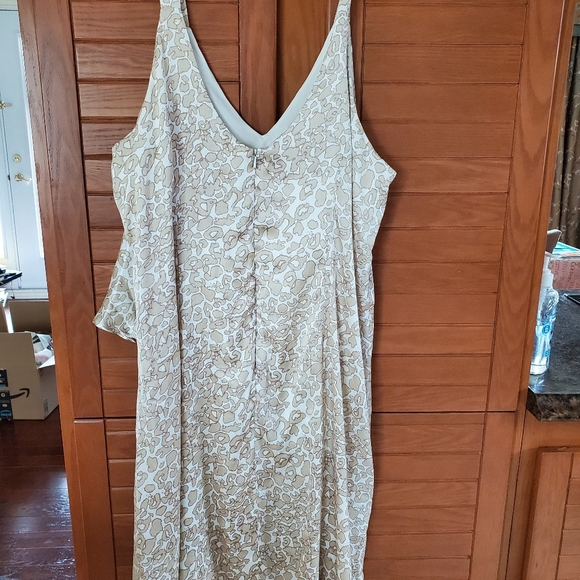 European Bonprix formal dress - Picture 4 of 4